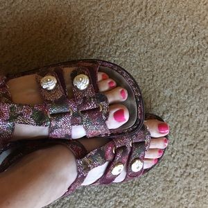 Alegria sandals 37